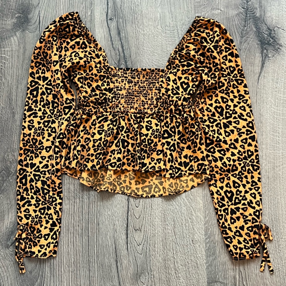 Urban Outfitters heart Leopard-Print Square Neck Long Sleeve Top - XS - Picture 6 of 9